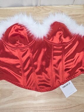 Forever 21 Red Satin Bustier with White Faux Fur Trim Lingerie Bra Size Large